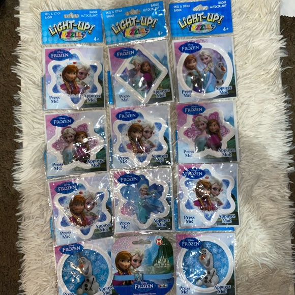 Other - FROZEN 12 peice lot